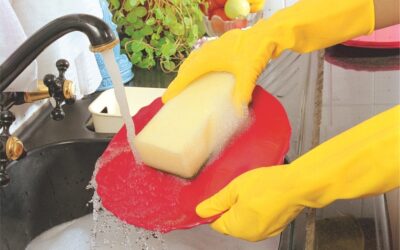 HandyPlus range of gloves for the cleaning industry